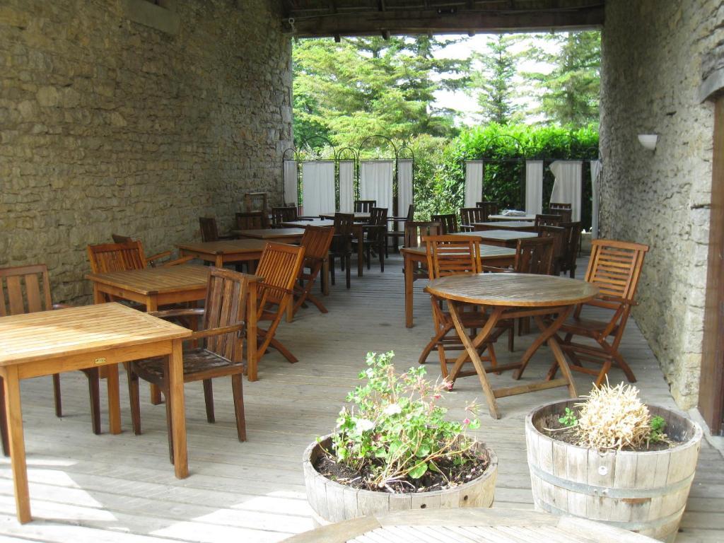 Auberge Du Vernay Charette  Экстерьер фото