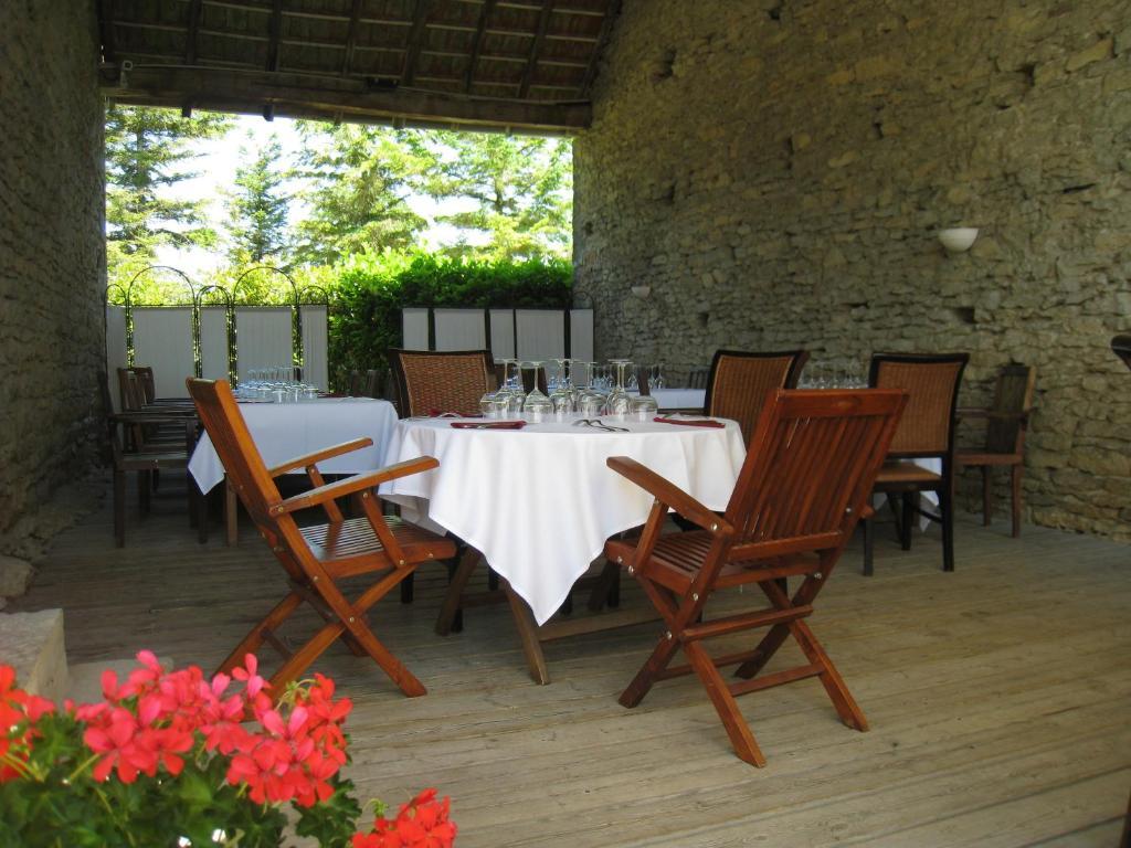Auberge Du Vernay Charette  Экстерьер фото